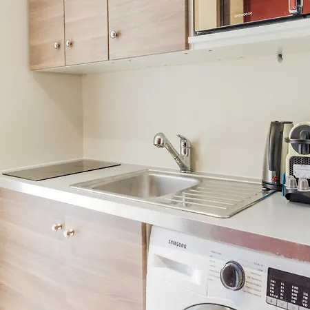 Charming - Marais - Mobility Lease Apartment Paris