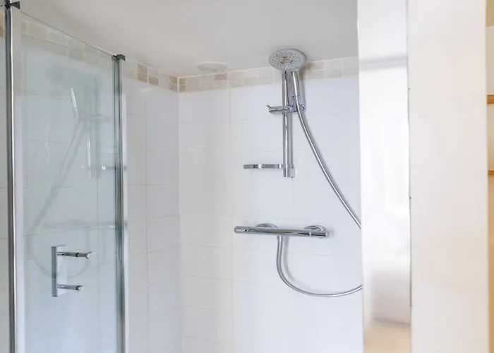 Charming - Marais - Mobility Lease Apartment