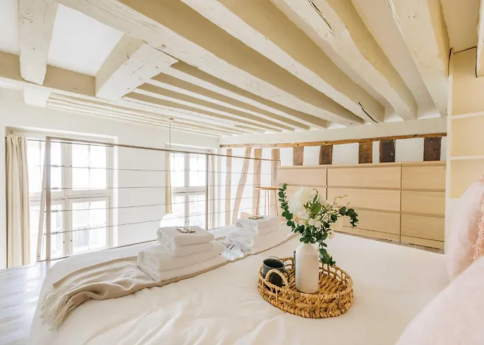 Charming - Marais - Mobility Lease Apartment *