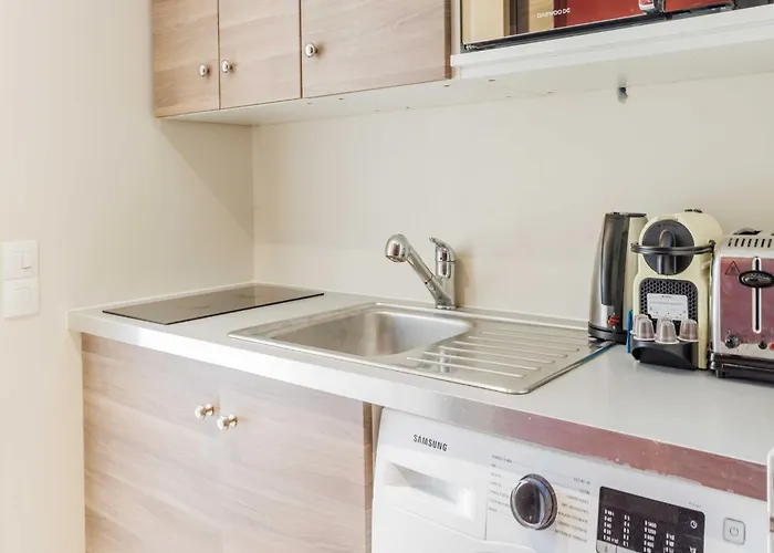 Charming - Marais - Mobility Lease Apartment Paris