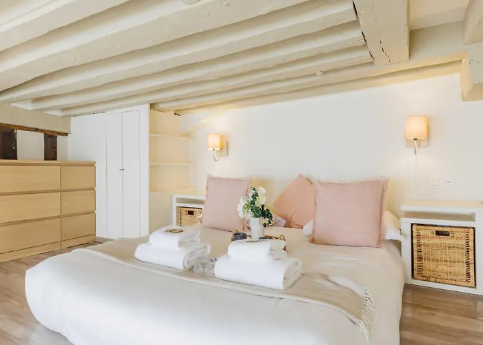 Charming - Marais - Mobility Lease Paris
